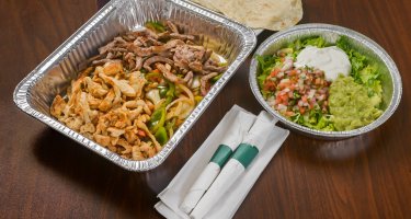 Santi's Mexican Grill & Sports Bar