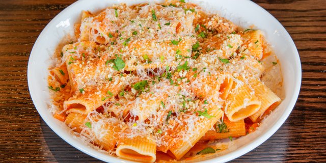 10-Person Pasta Combo