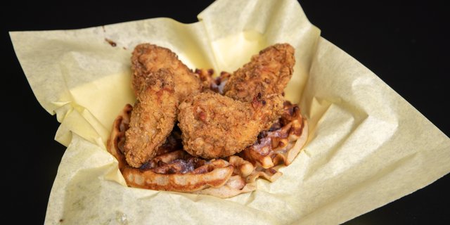 Chicken & Waffles