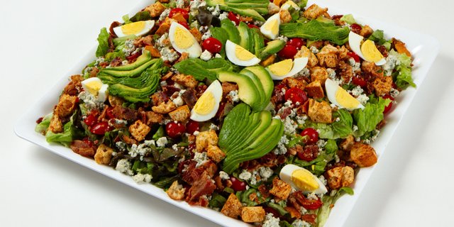 Classic Cobb Salad