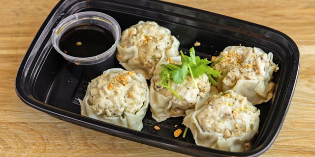 Steamed Thai Dumplings