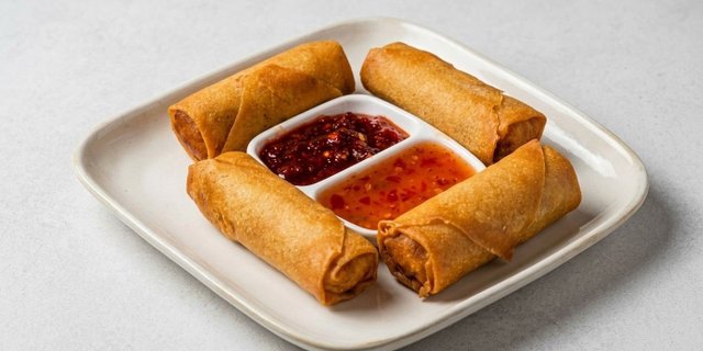 Egg Rolls Party Tray