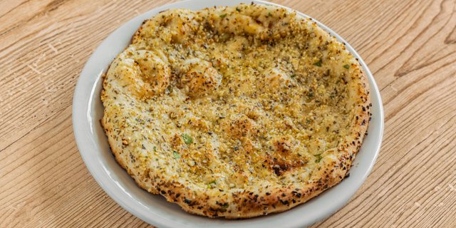 Tandoori Garlic Naan