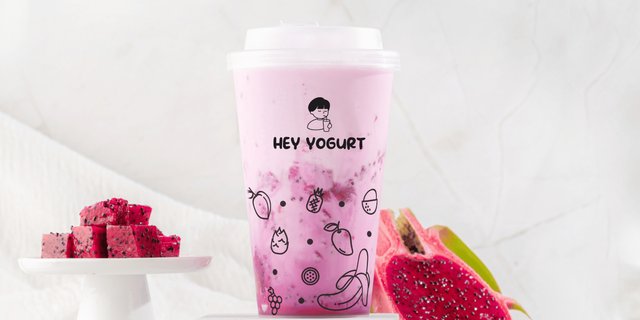 Dragon Fruit Yogurt Smoothie