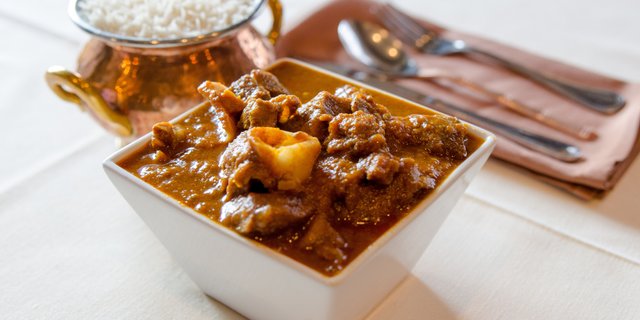 Nepali Khasi (Bone-In Goat)