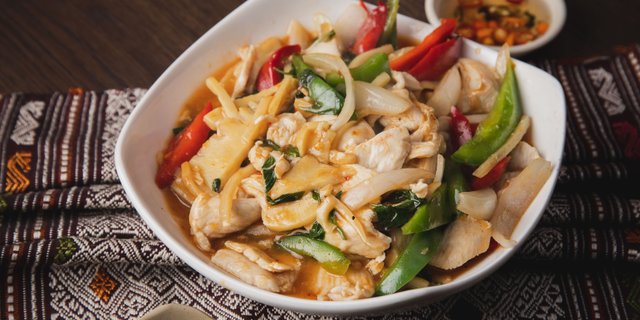 Kra Pao Stir-Fry