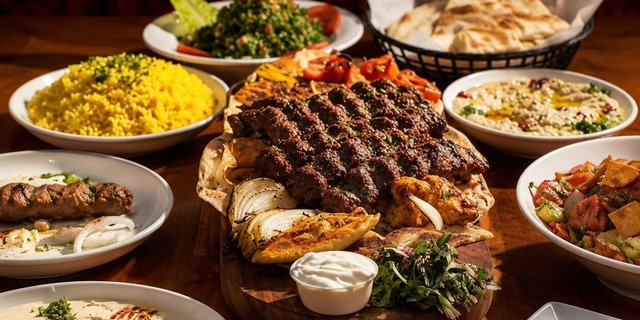 Large Family Plate