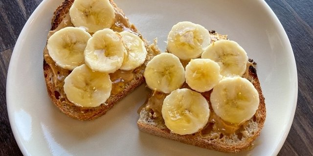 Peanut Butter, Banana & Honey Toast