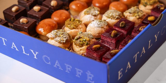 Assorted Pasticcini Platter