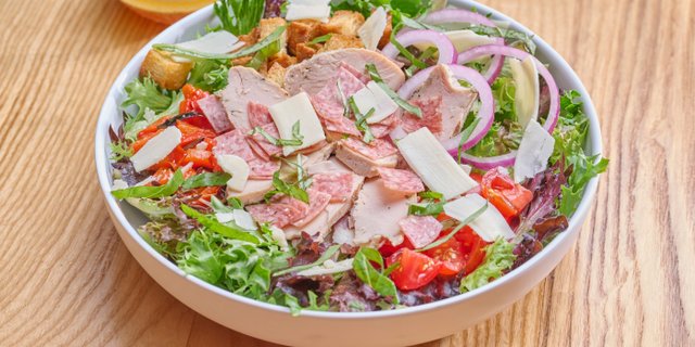 Tuscan Chicken Salad