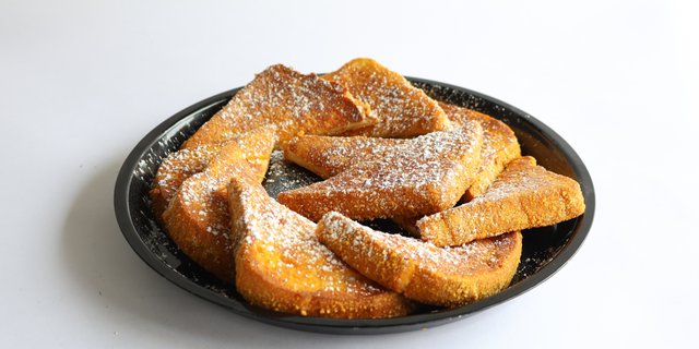 Cap'n Crunch French Toast