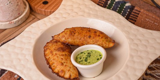 Shrimp & Cheese Empanadas de Maiz