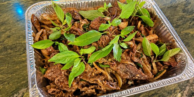 Spicy Basil Chili Beef