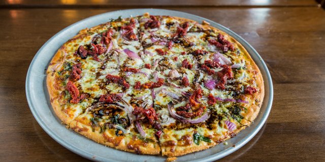 Gluten-Free California Pizza