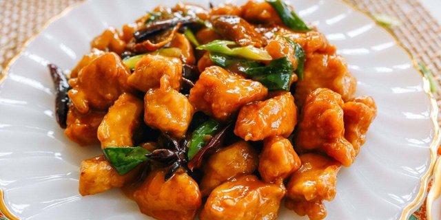 Orange Chicken Lunch