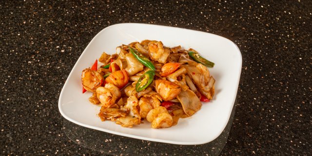 Drunken Noodle