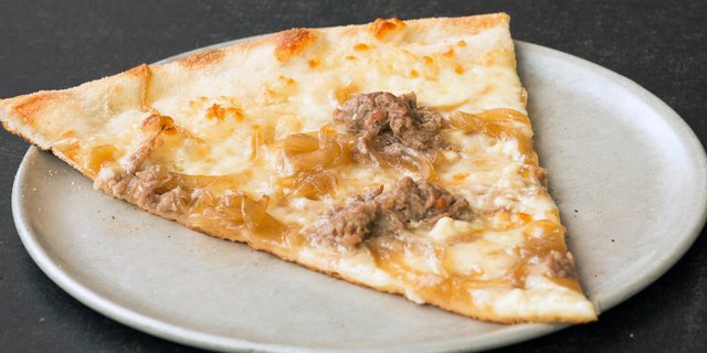 Steak 'n Cola Pizza
