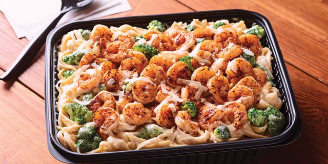 Classic Blackened Shrimp Alfredo