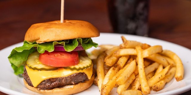 Veggie Burger Meal w/ Salad