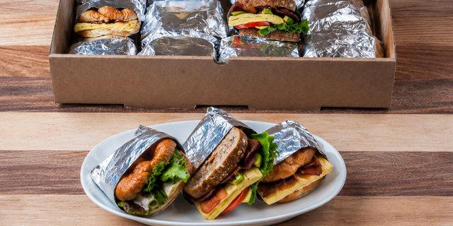 Breakfast Sammies Box
