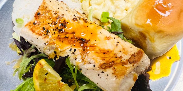 Mahi Mahi Plate