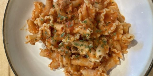 Campanelle a la Vodka w/ Focaccia