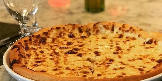 Cheese Pizza