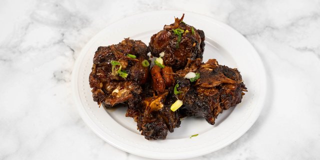 Oxtails