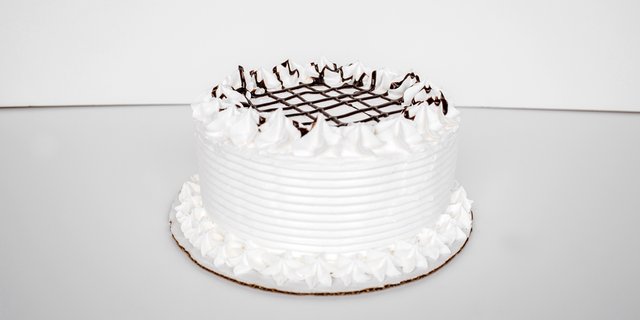 Classic Chocolate Frozen Yogurt Cake