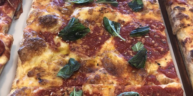 Margherita Square Pizza