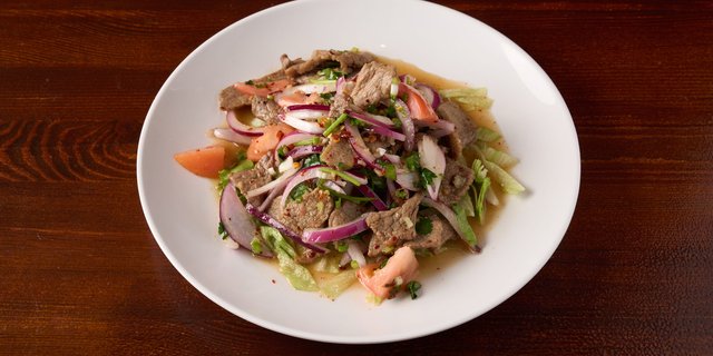 Yum Nuea Salad