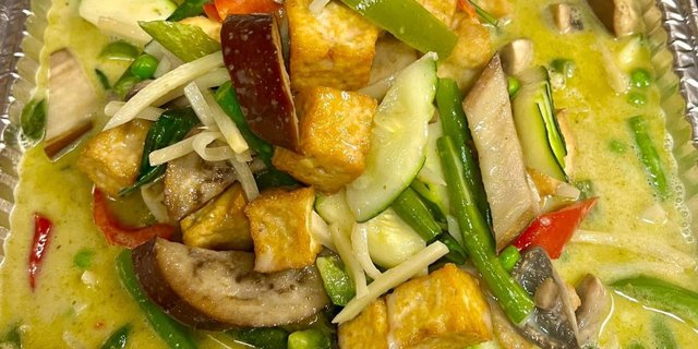 Green Curry Tray