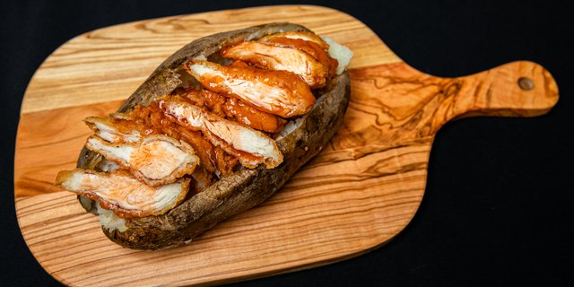 Buffalo Chicken Baked Potato
