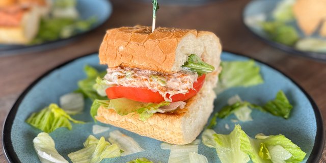 Smoked Tuna Mini Po' Boy & Soup Lunch Box