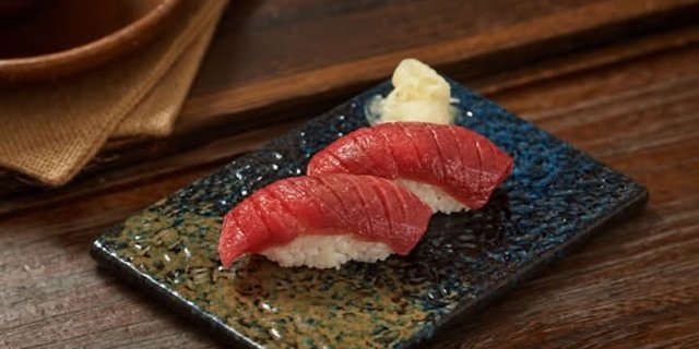 Tuna Sushi 2pcs