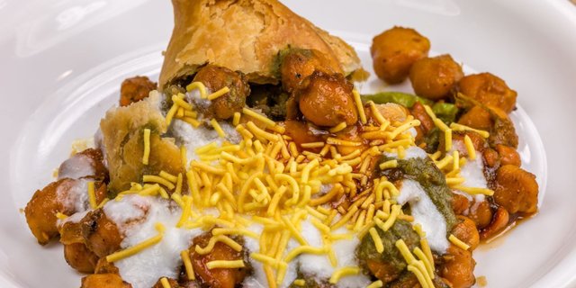 Samosa Chaat