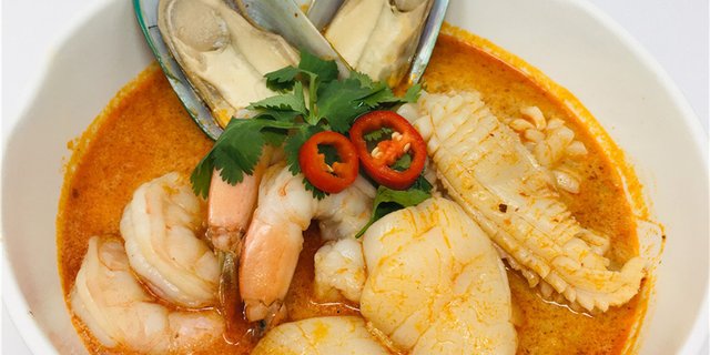 Creamy Tom Yum Seafood Soup