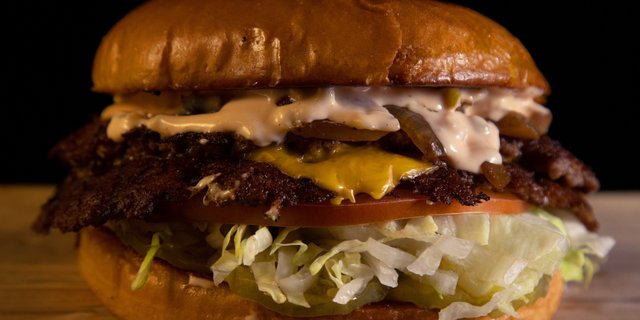 10 Hunnids Burger