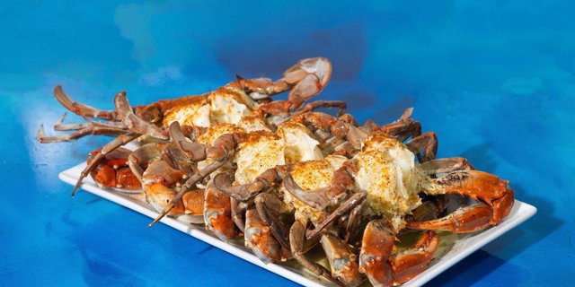 Dozen X-Large Crabs