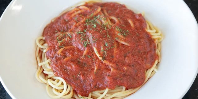 Spaghetti w/ Marinara Sauce