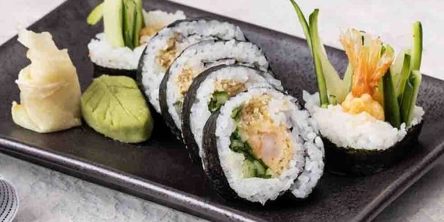 Shrimp Tempura Roll