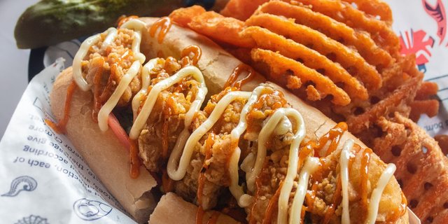 Fried Oyster Po'Boy