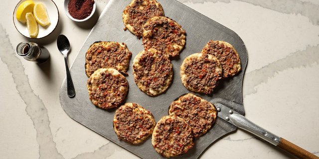 Lahme Bi Ajin