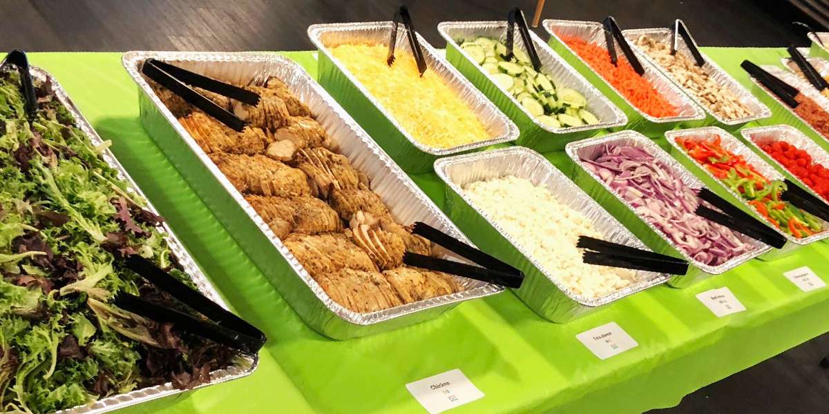 We have everything you need to be your office's lunchtime hero, with build-your-own wrap and salad bars that let you choose just what you and your team want. Pick your greens, meat or vegetables, toppings, and side, and let our chefs do the rest.  - Sandwich Sal