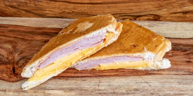 Ham & Cheese Sandwich