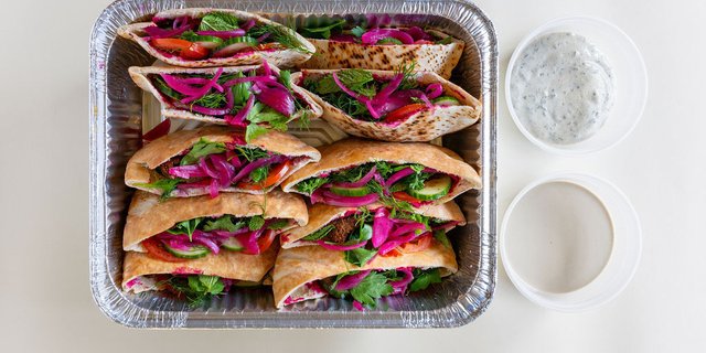 Falafel Sandwich Tray