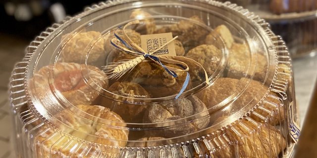 Signature Pastry Platters