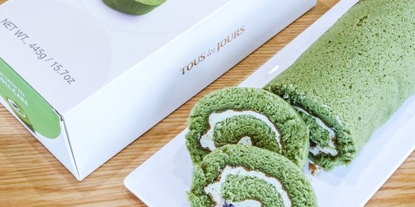 Green Tea Roll Cake