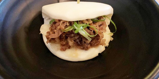 Beef Yakiniku Bun