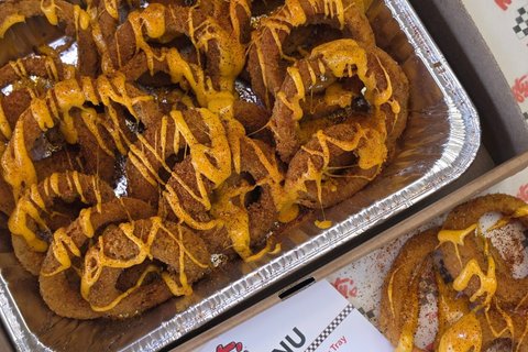 Spicy Cheese Onion Ring Tray